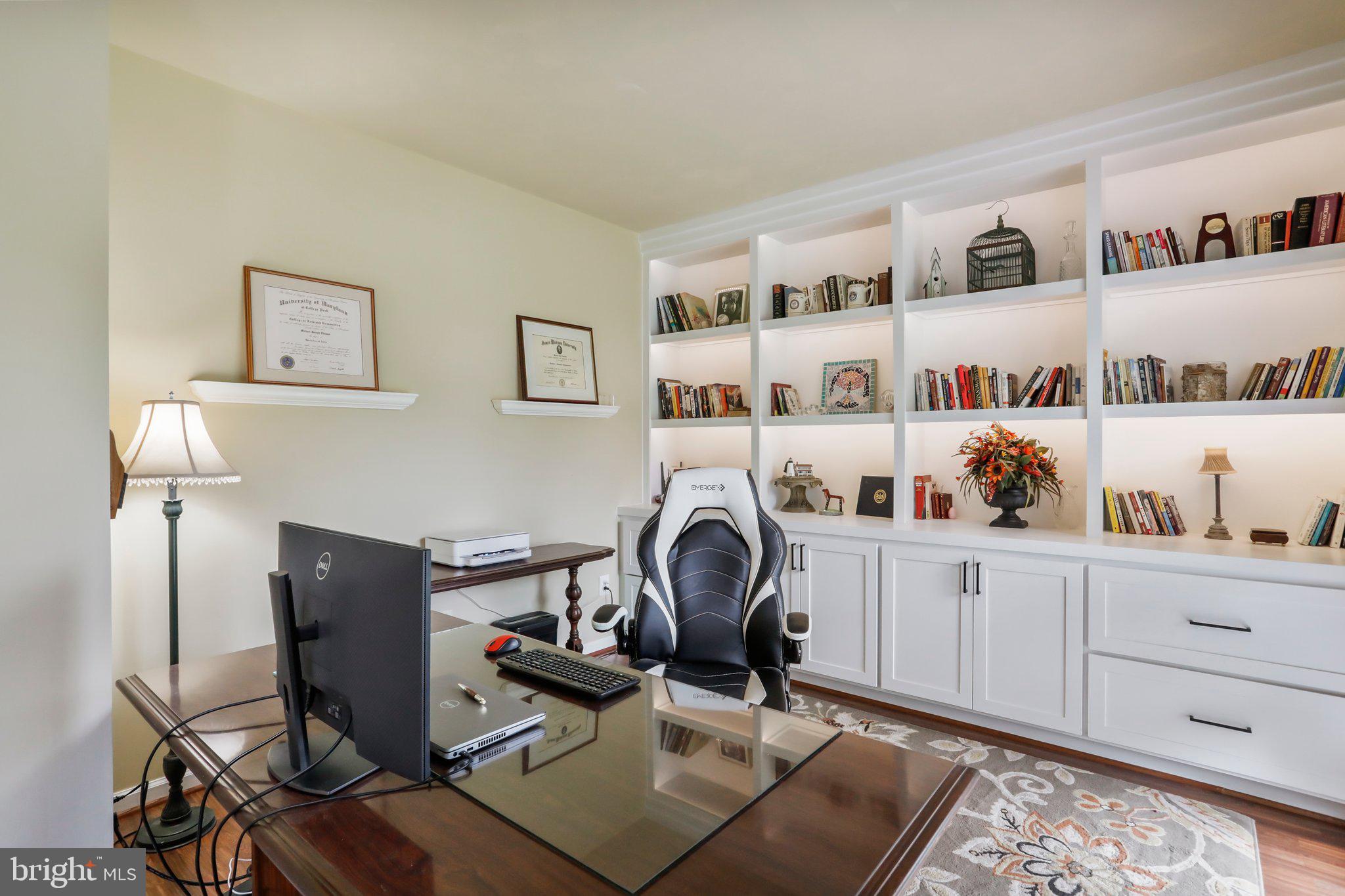 KINGS BRIDGE - Residential