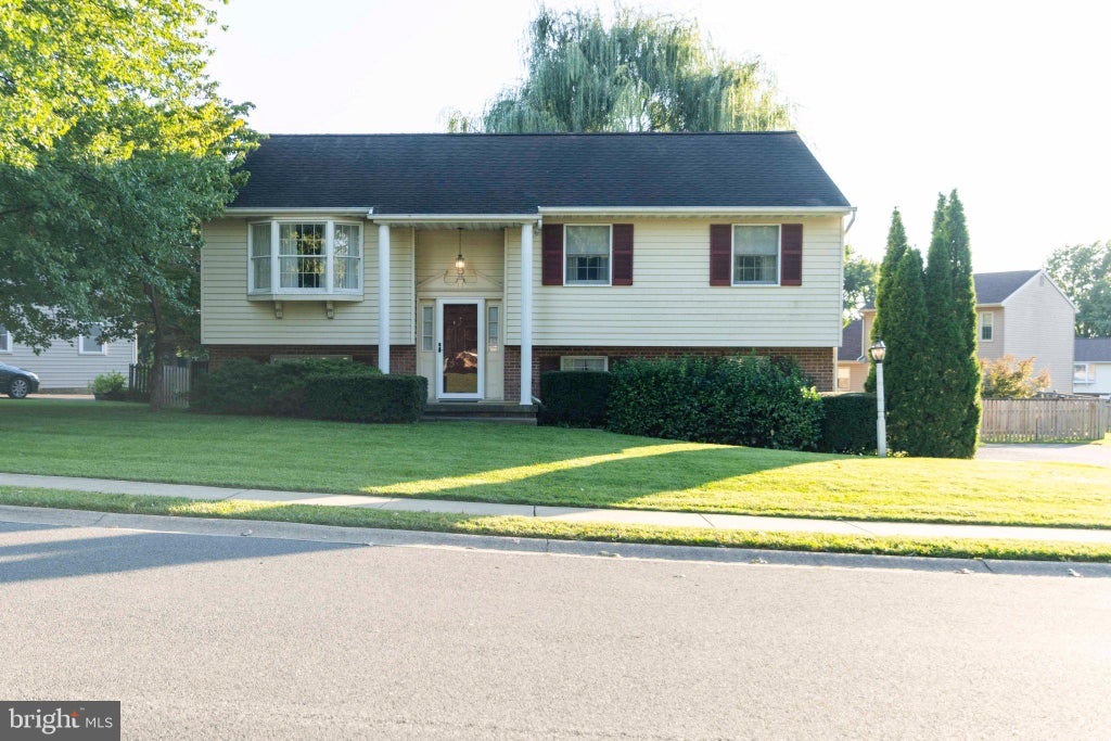 Photo of 638 Regent Drive, LANCASTER, PA 17601 (MLS # PALA2094948)