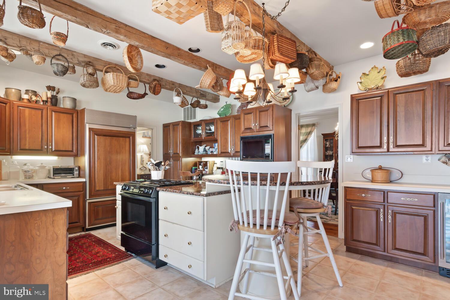 KENT FORT MANOR - Residential