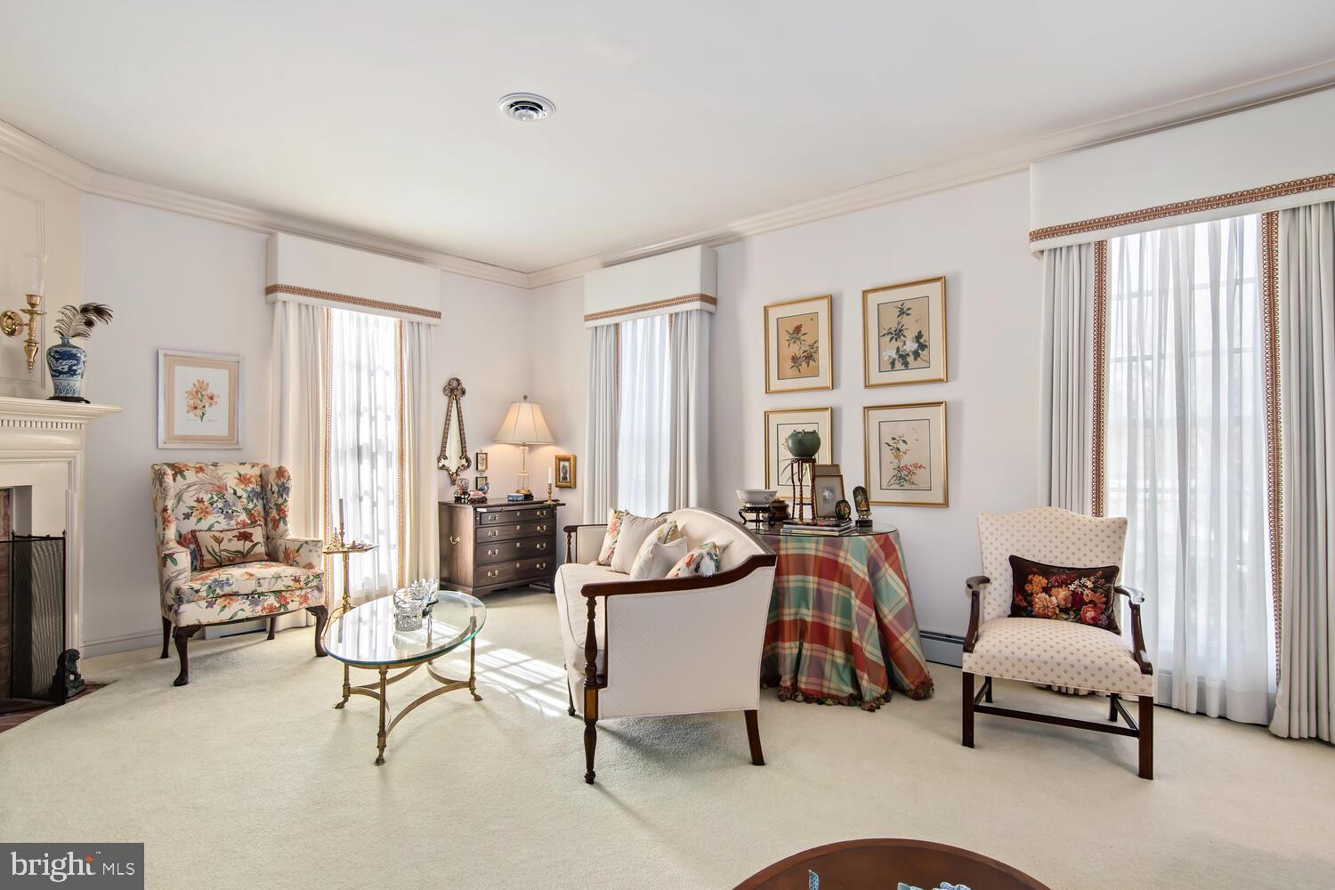 KENT FORT MANOR - Residential