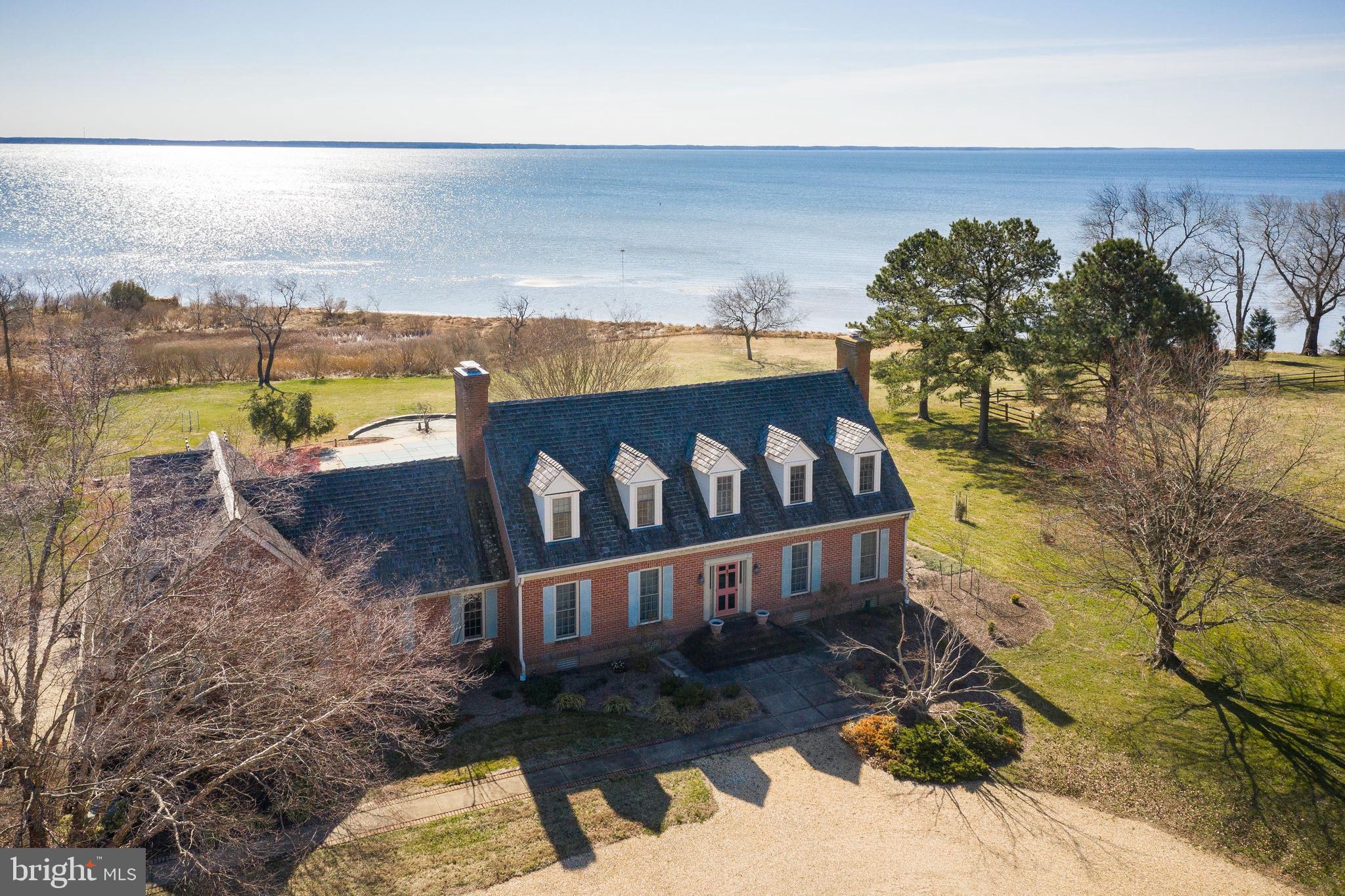 KENT FORT MANOR - Residential