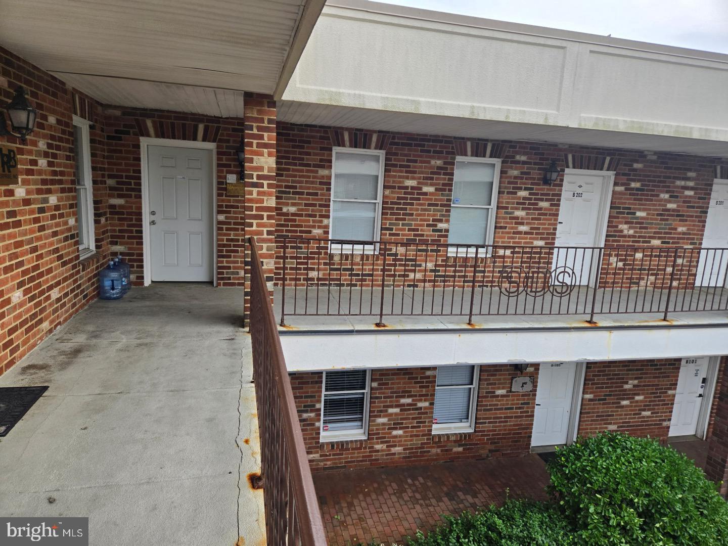 7700 OLD BRANCH AVENUE B203