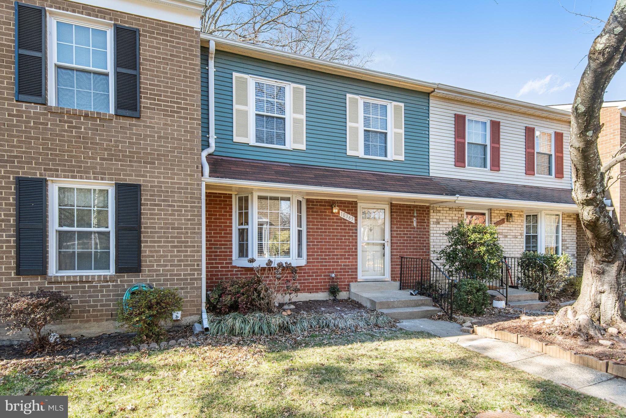 FLINT HILL MANOR - Residential Lease