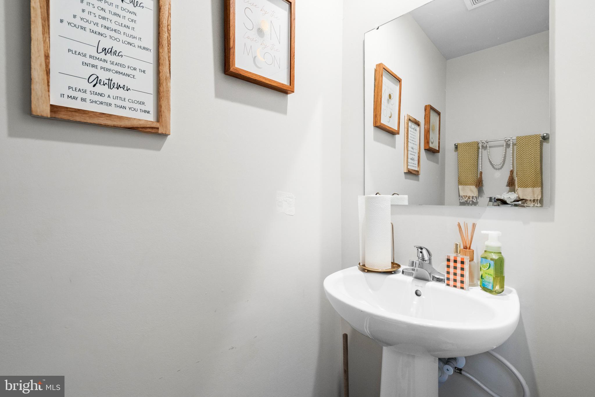 THE LAKES AT MARTINSBURG - Residential