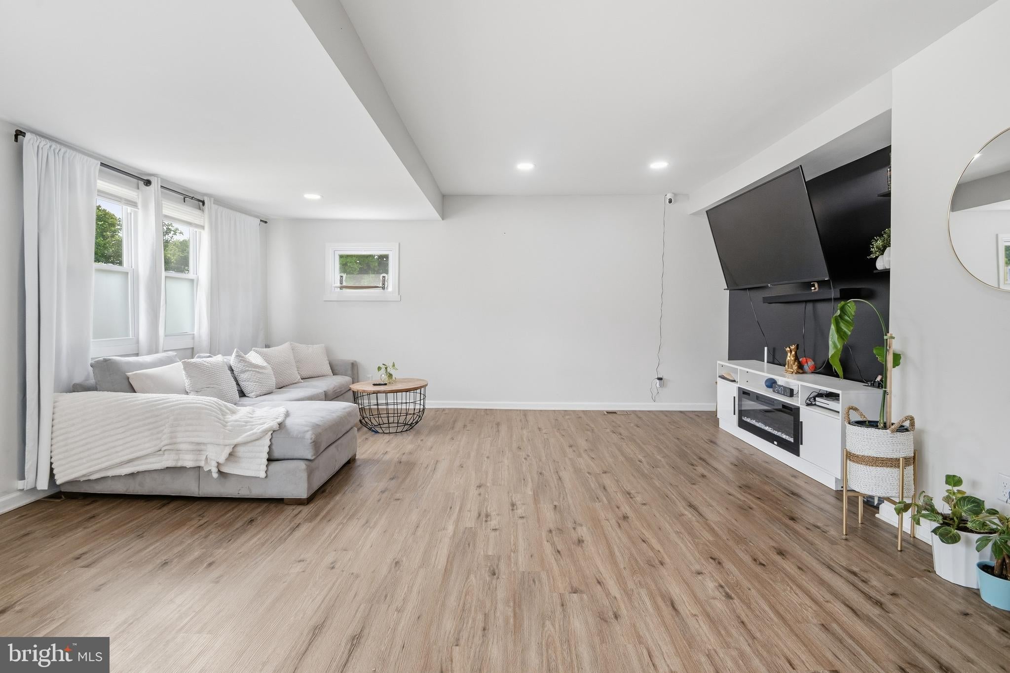 312 ORCHARD AVENUE