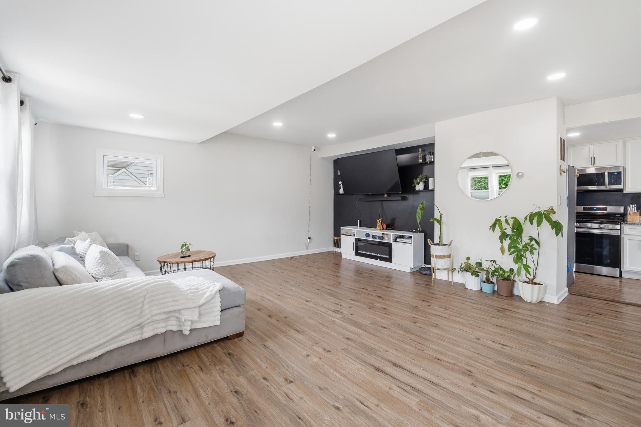 312 ORCHARD AVENUE
