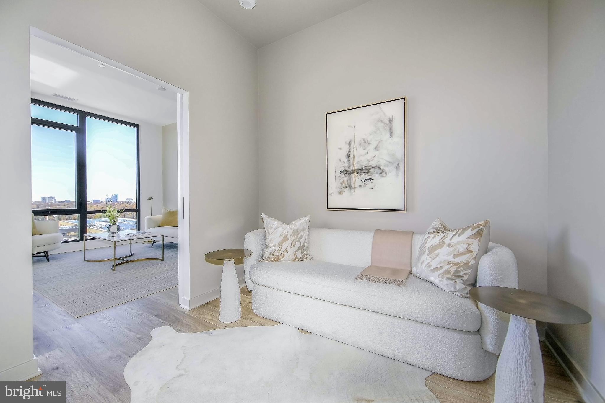 FALLS CHURCH CITY - Residential