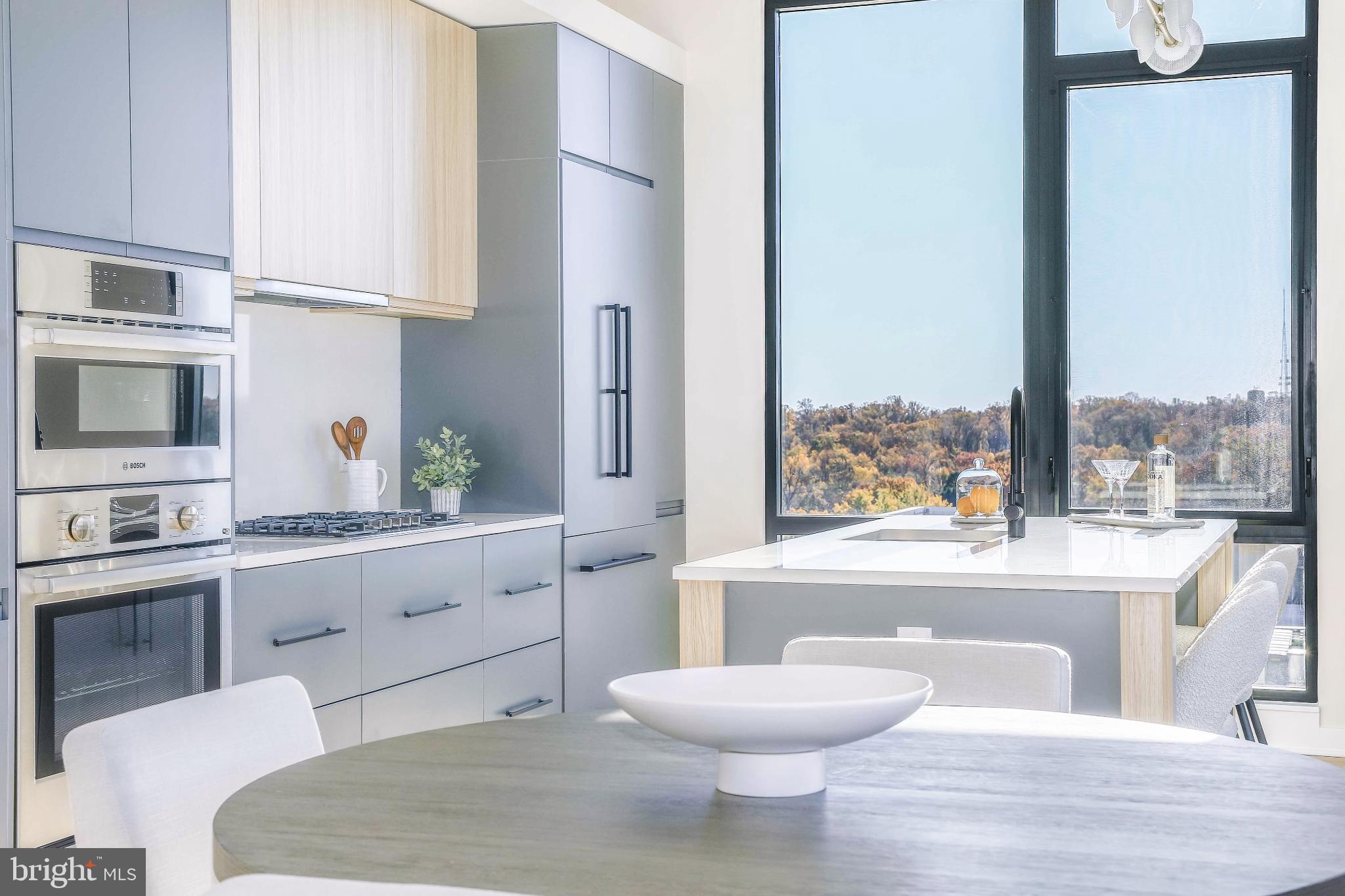 FALLS CHURCH CITY - Residential