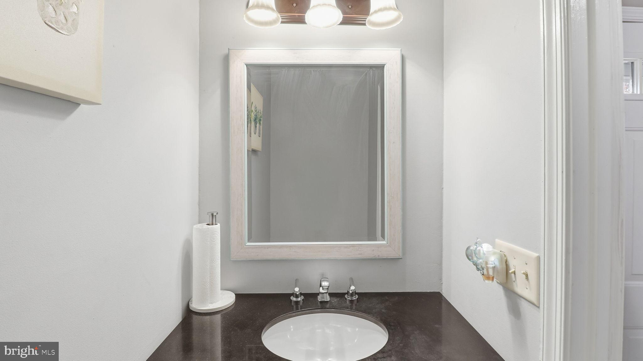 ARBORY CONDO PHASE SIX-R - Residential