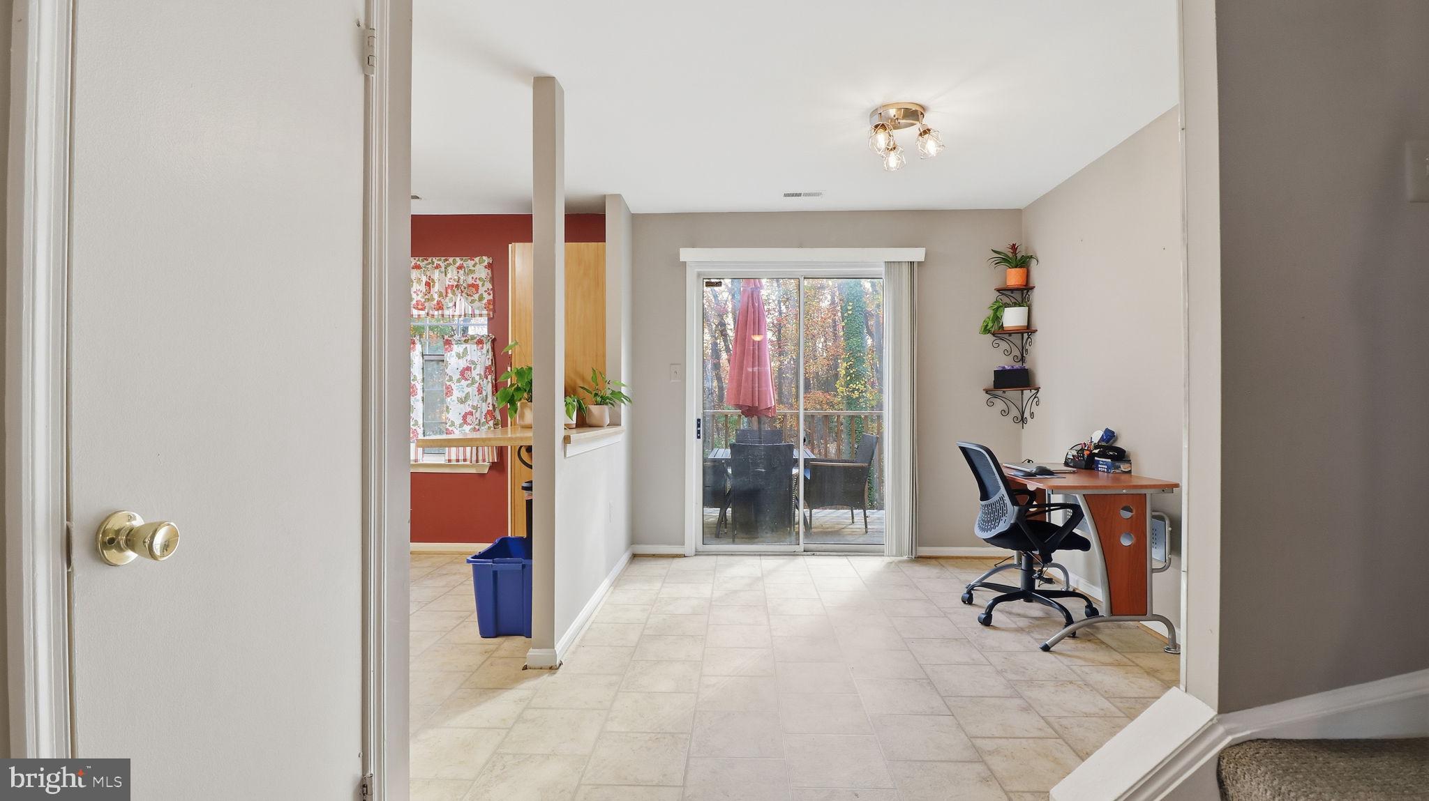 ARBORY CONDO PHASE SIX-R - Residential