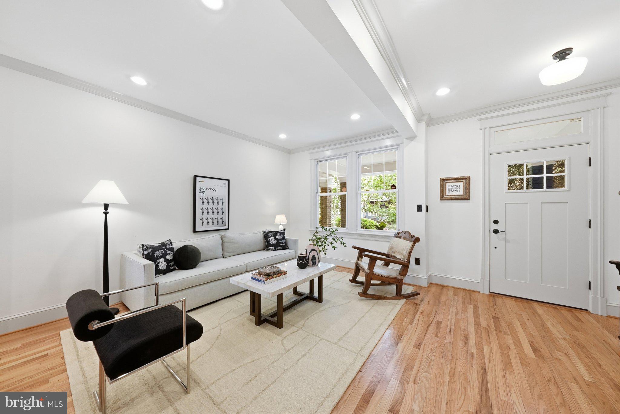 8 ADAMS STREET NW