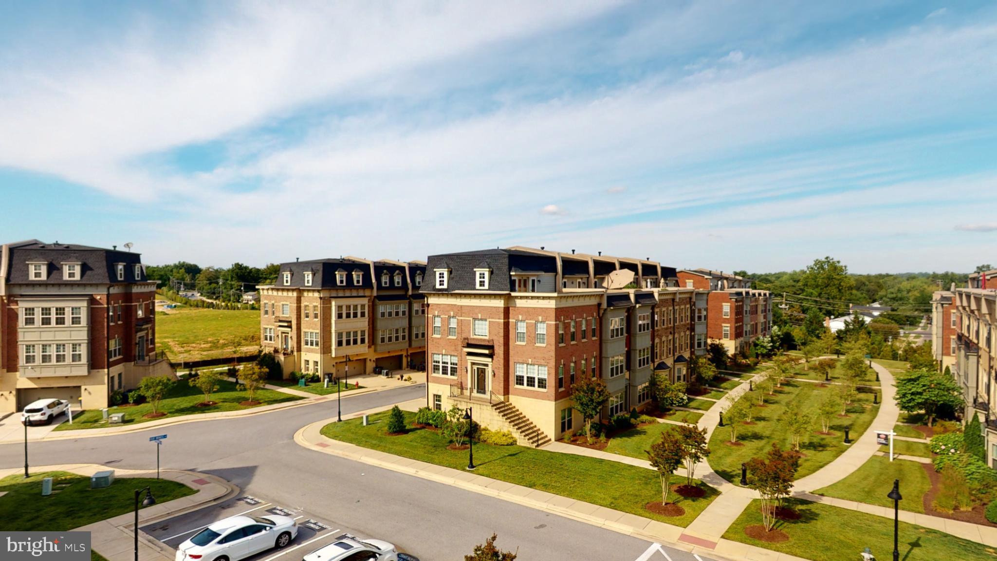 POTOMAC OVERLOOK CONDO - Residential