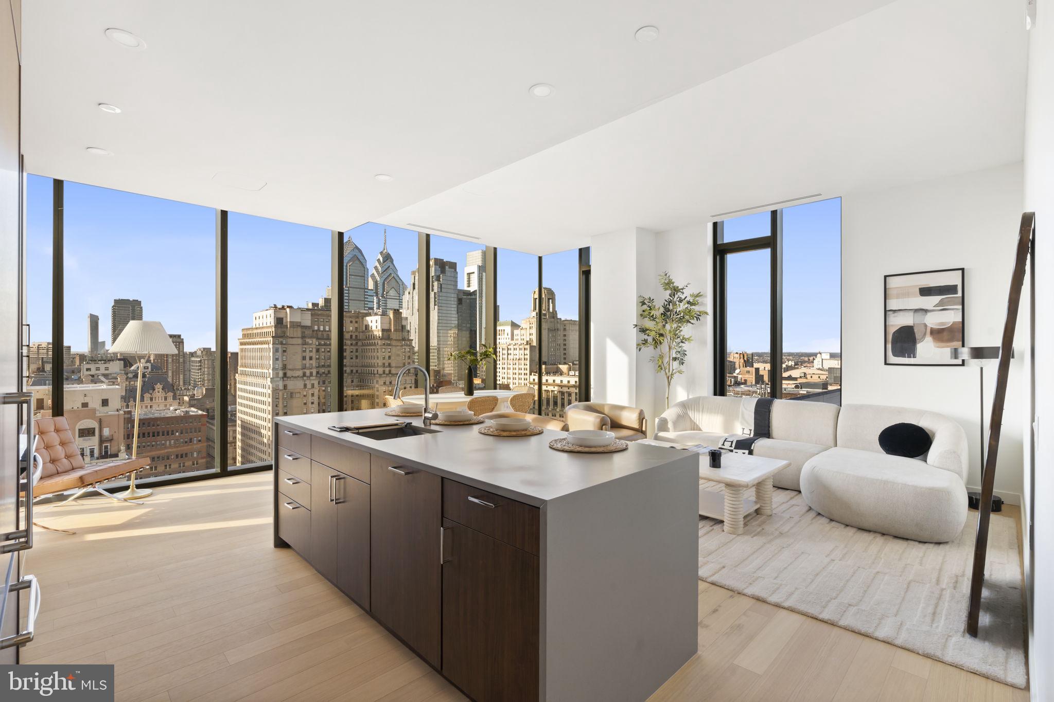 CENTER CITY - Residential Lease