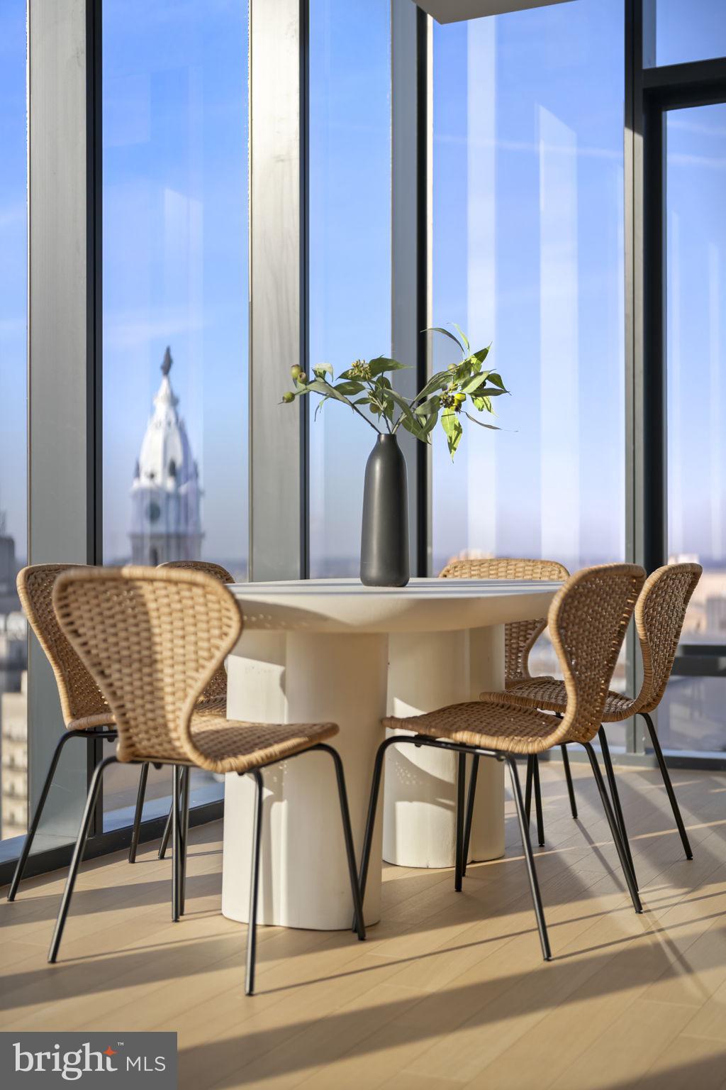 CENTER CITY - Residential Lease