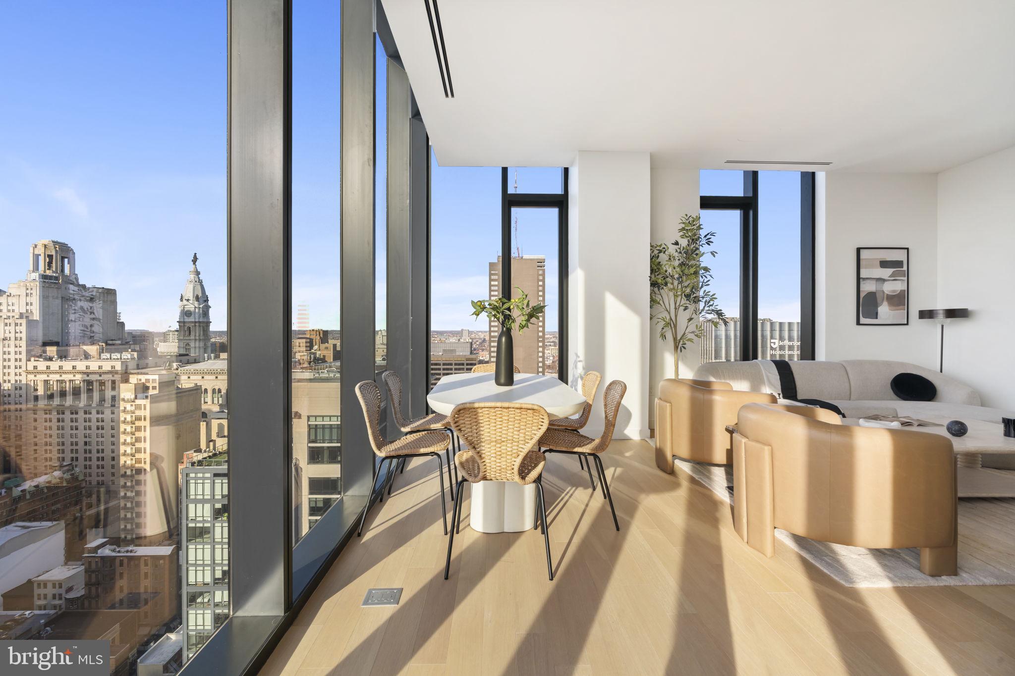 CENTER CITY - Residential Lease