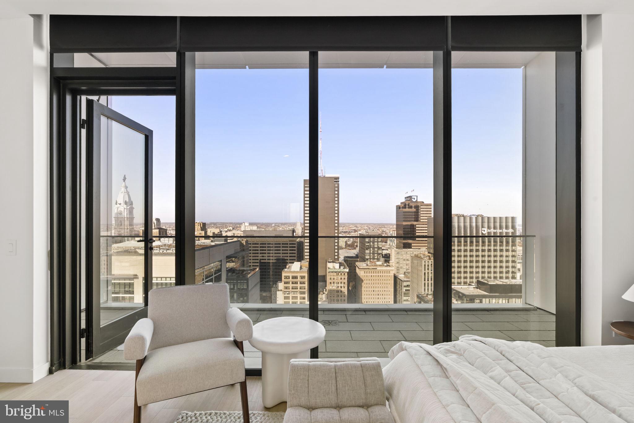 CENTER CITY - Residential Lease