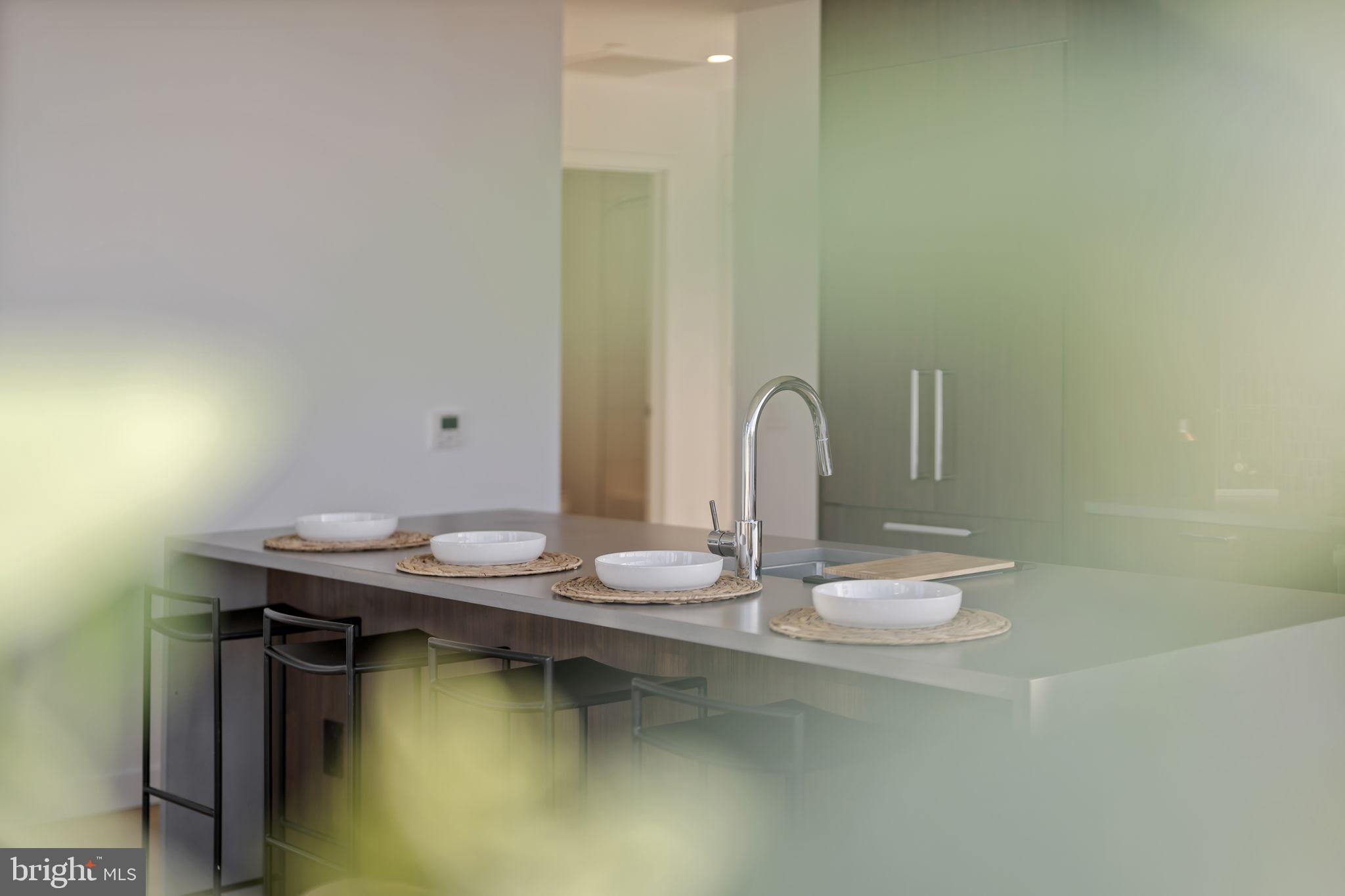 CENTER CITY - Residential Lease