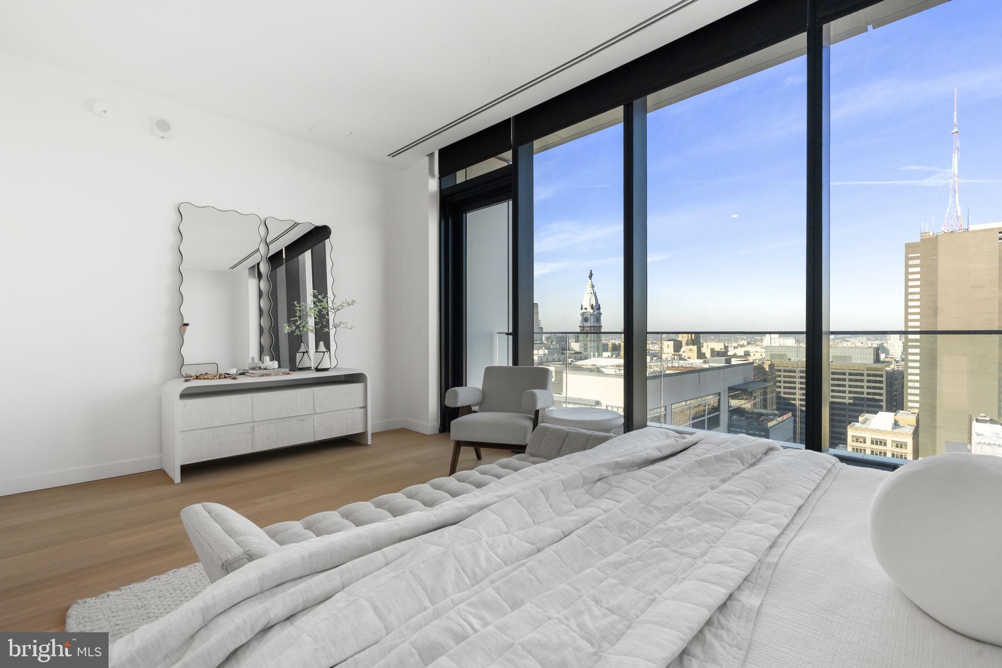 CENTER CITY - Residential Lease