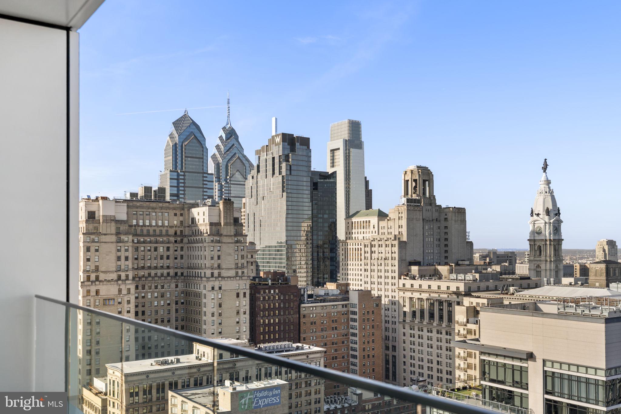 CENTER CITY - Residential Lease