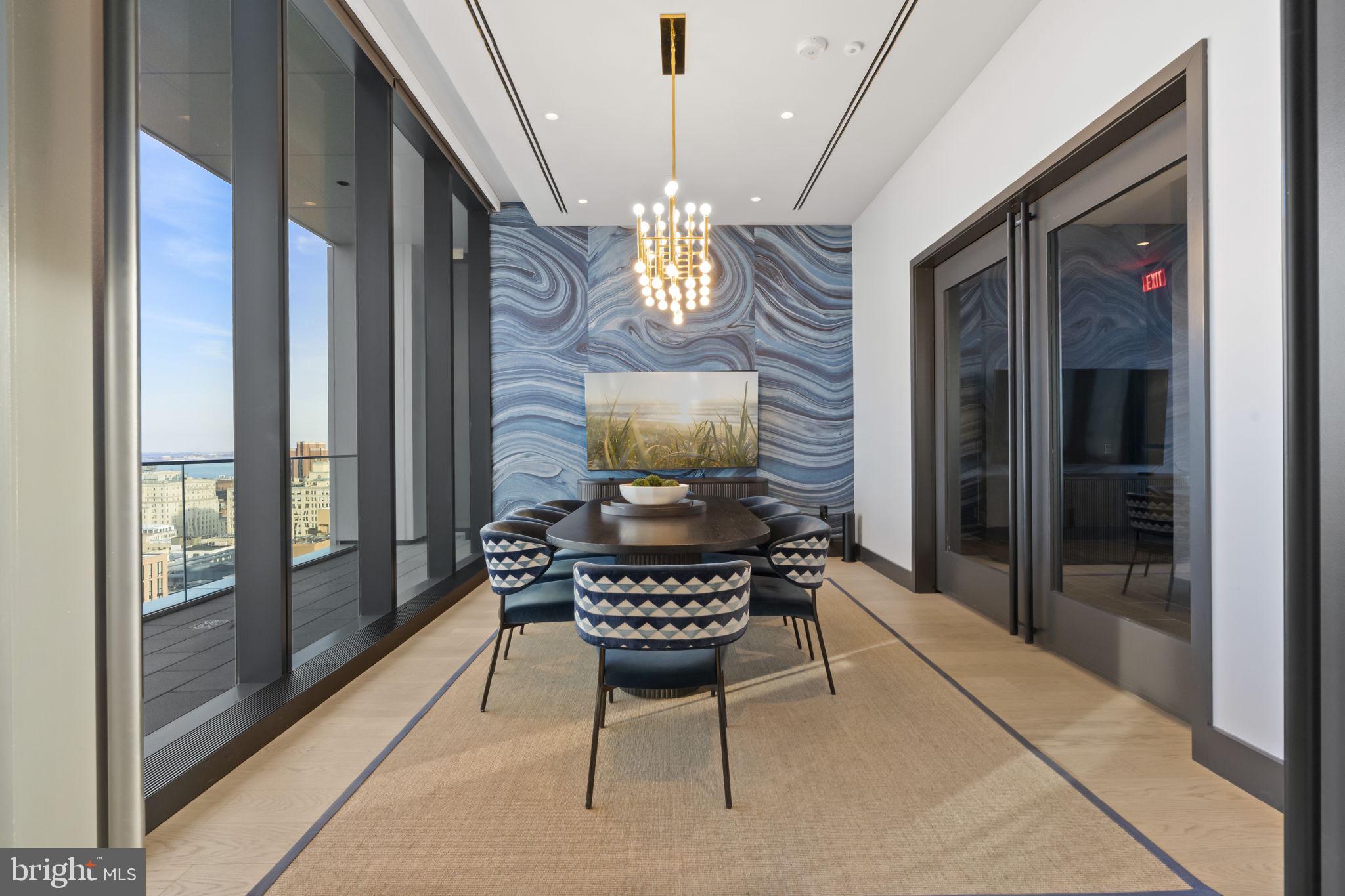 CENTER CITY - Residential Lease