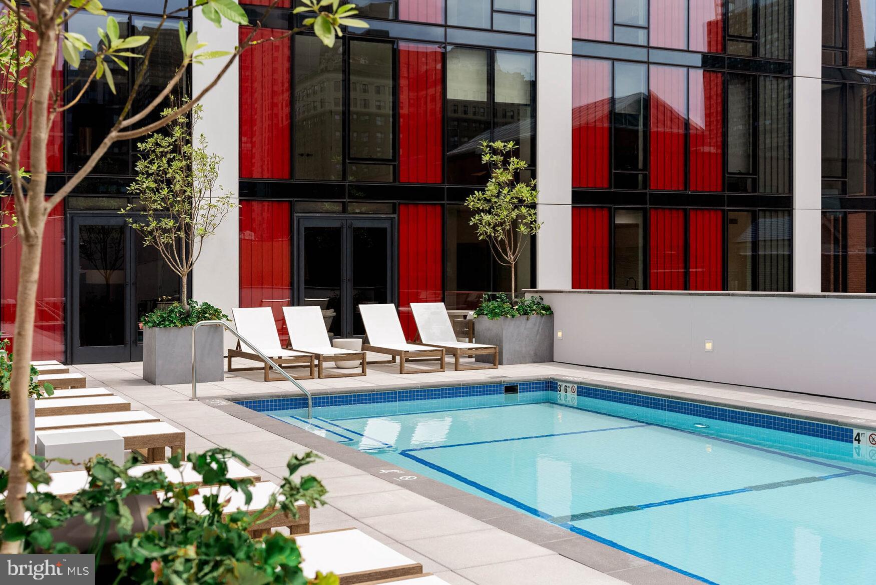 CENTER CITY - Residential Lease