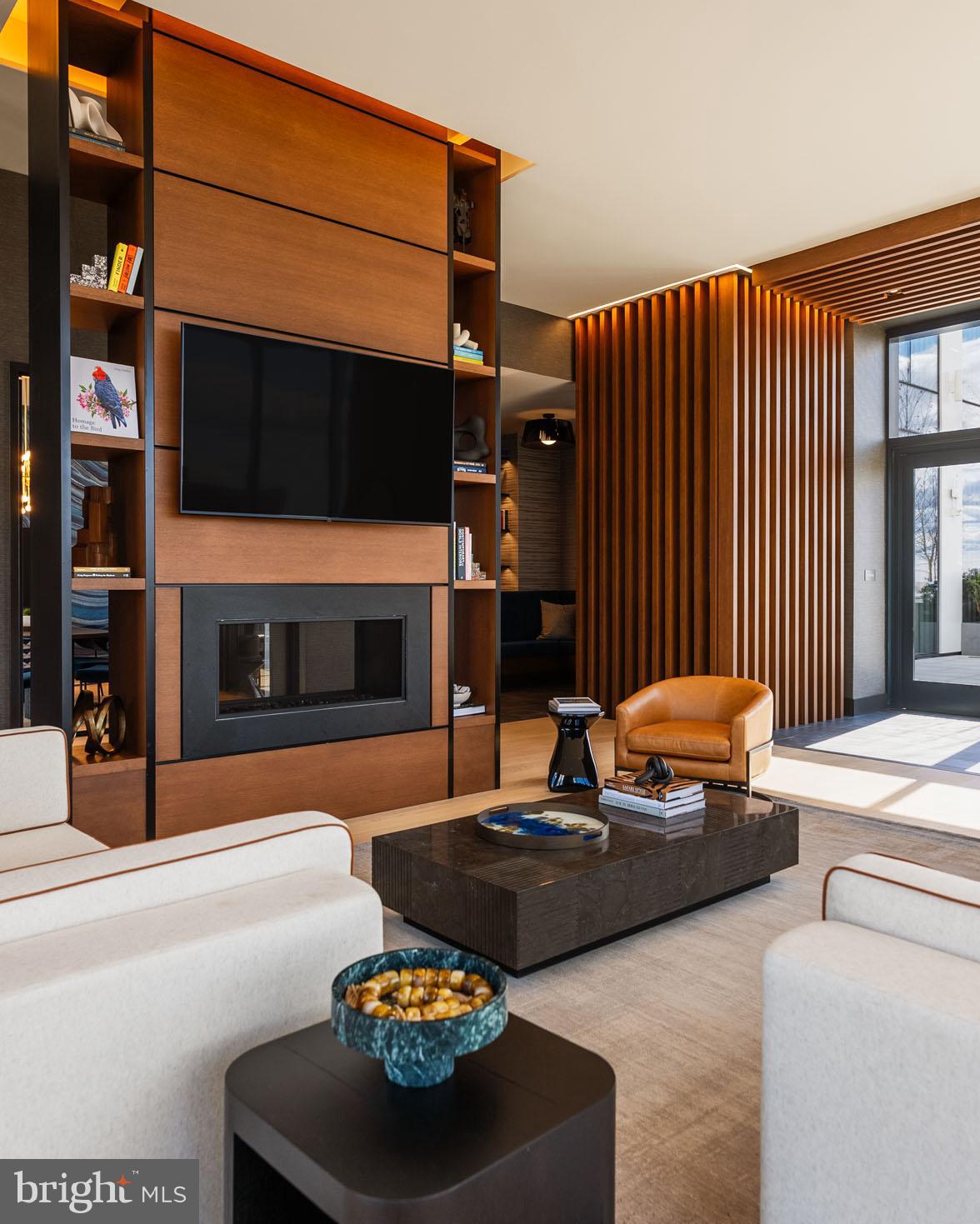 CENTER CITY - Residential Lease