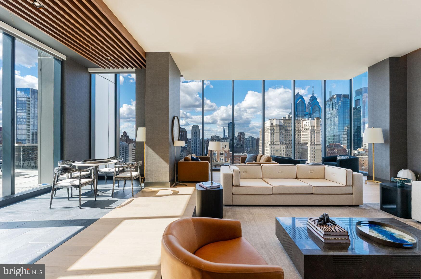 CENTER CITY - Residential Lease