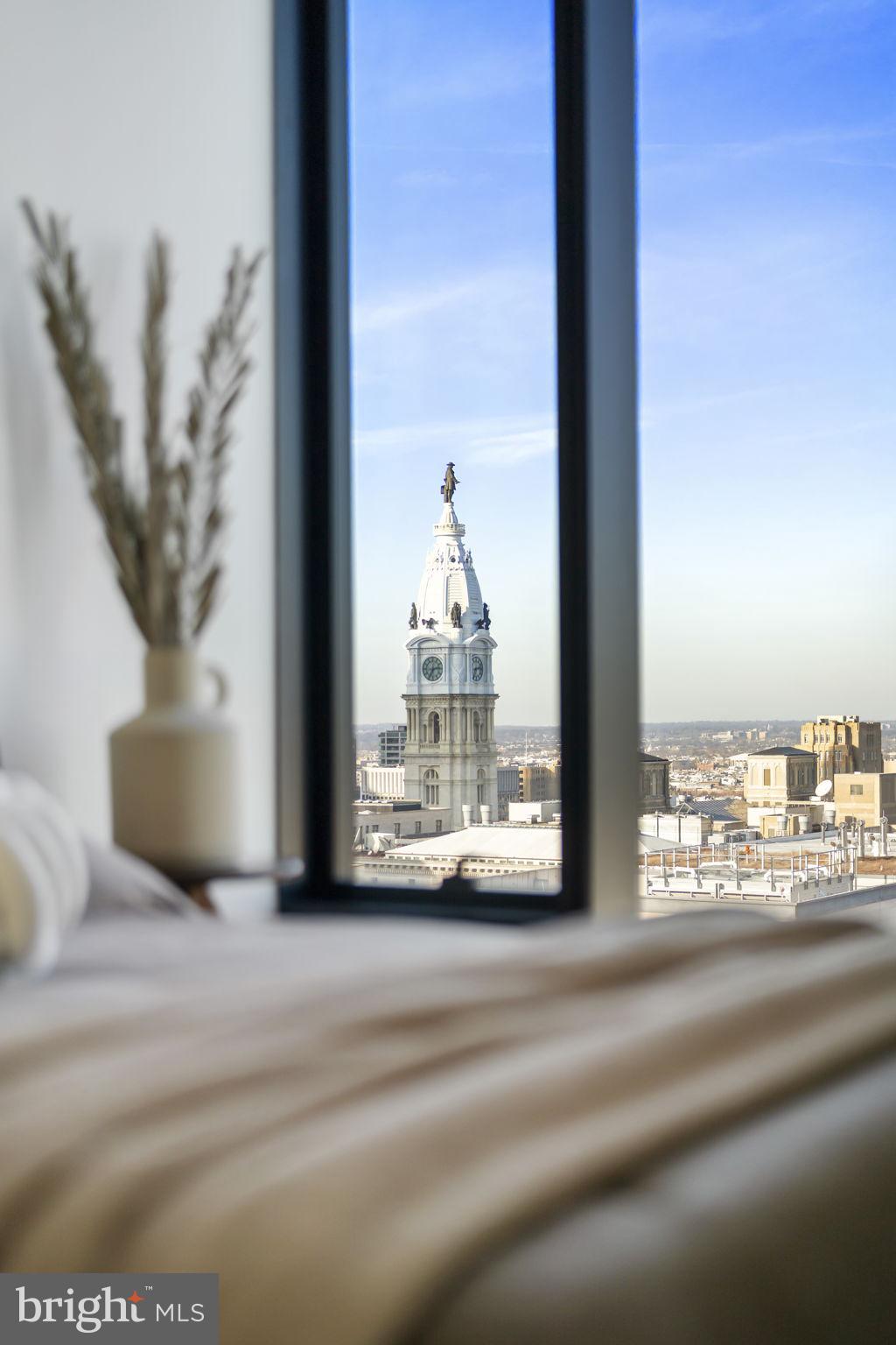 CENTER CITY - Residential Lease