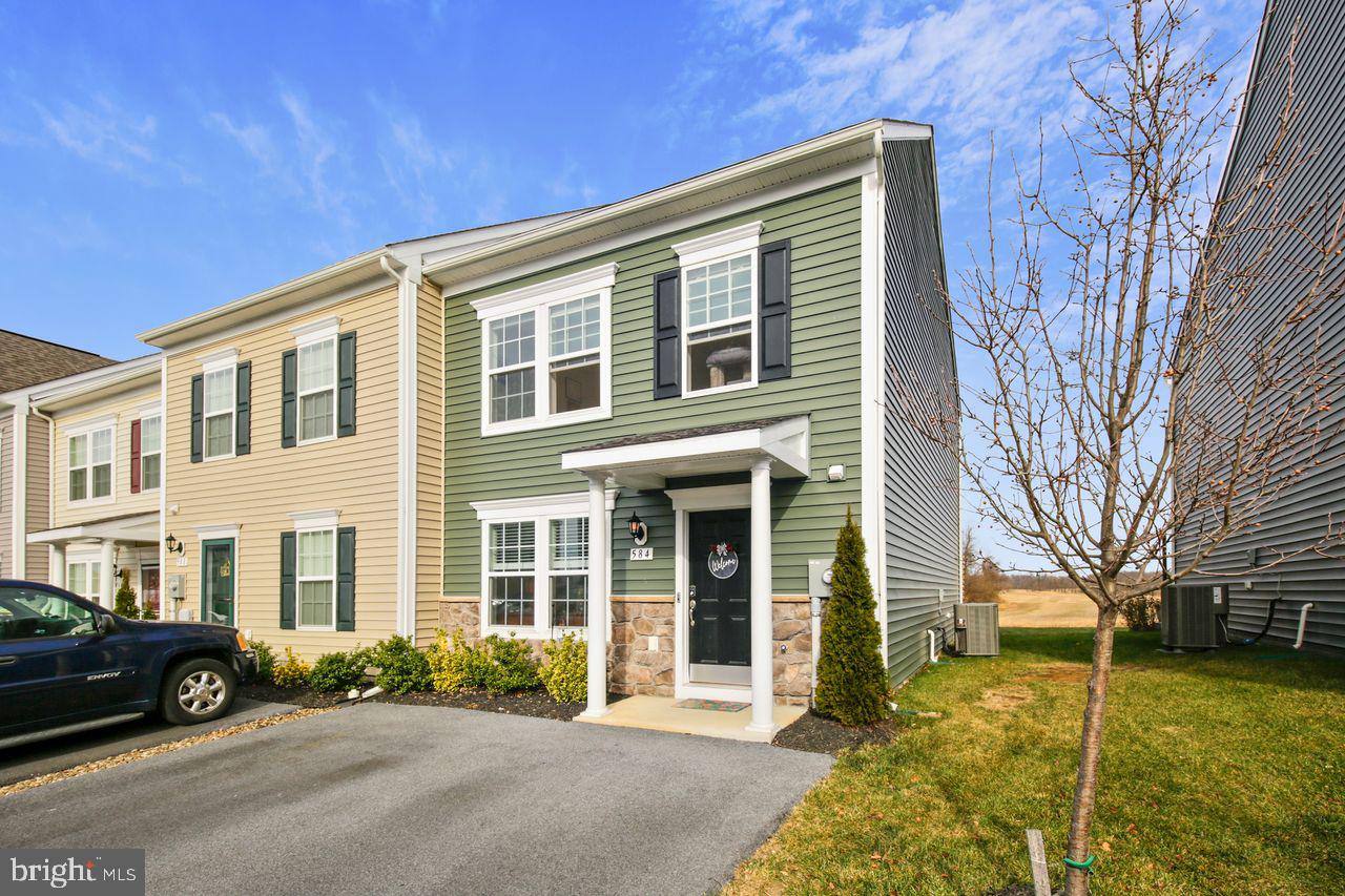 BRIAR RUN - Residential