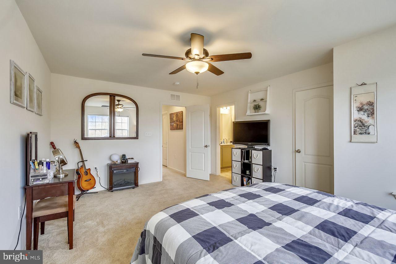 BRIAR RUN - Residential