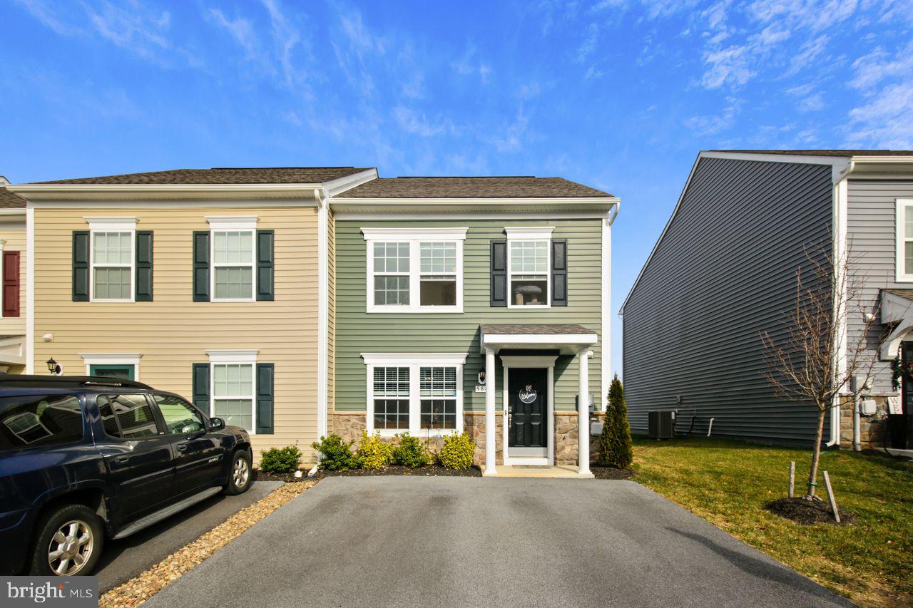 BRIAR RUN - Residential