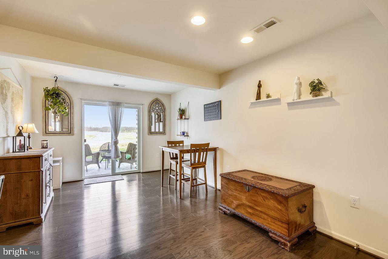 BRIAR RUN - Residential