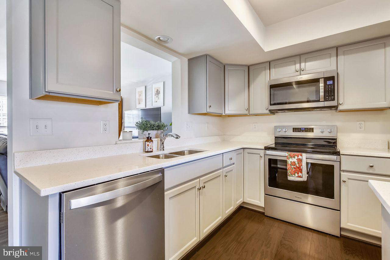 BRIAR RUN - Residential