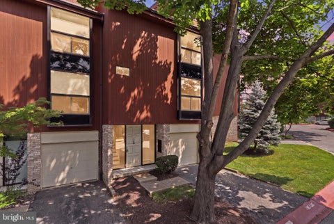 Featured picture for the property MDHW2071858