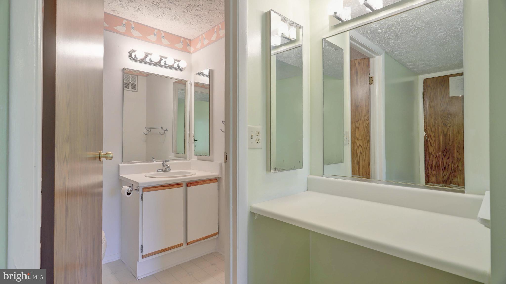 MOUNT VERNON LAKES - Residential