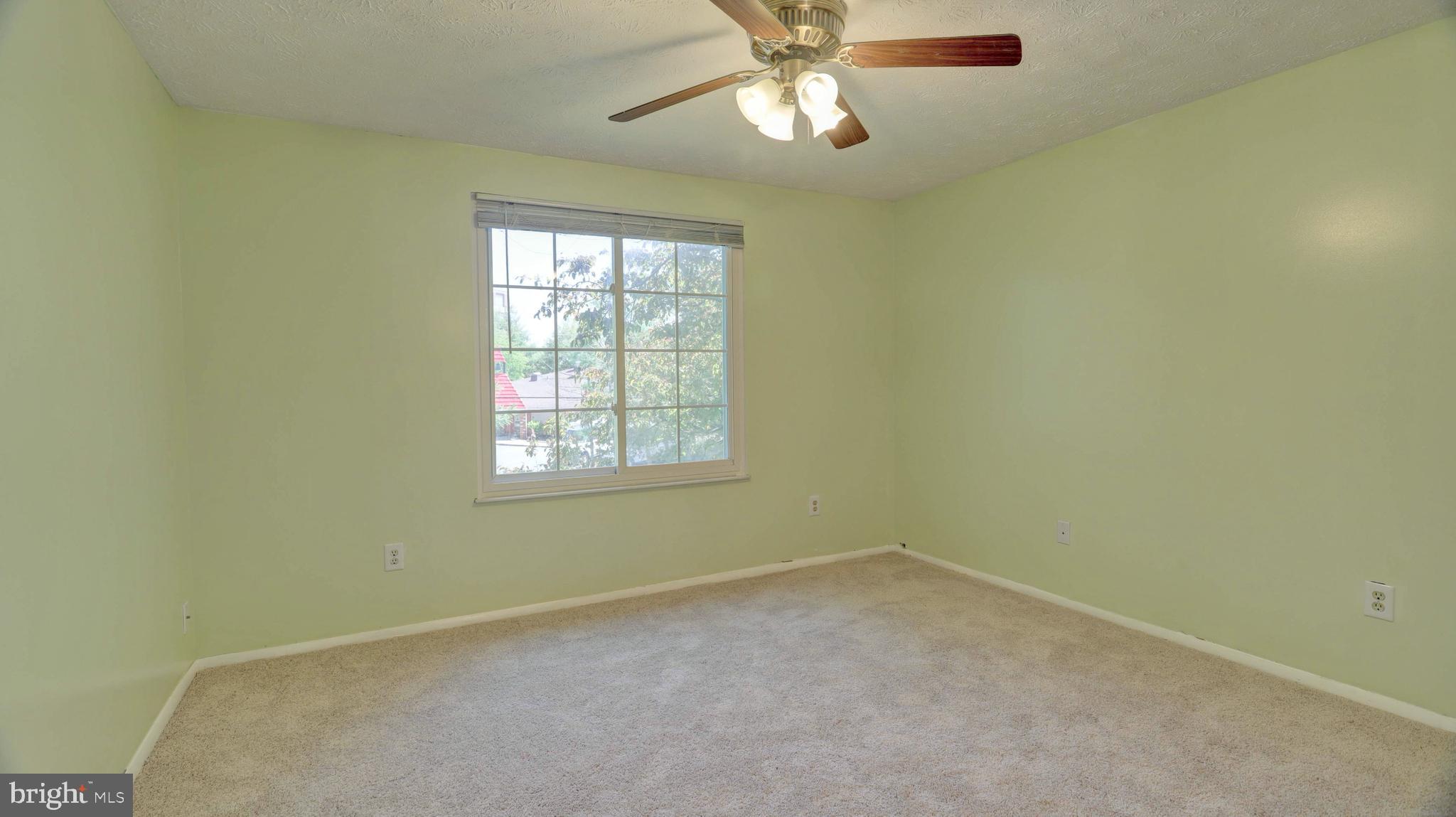 MOUNT VERNON LAKES - Residential