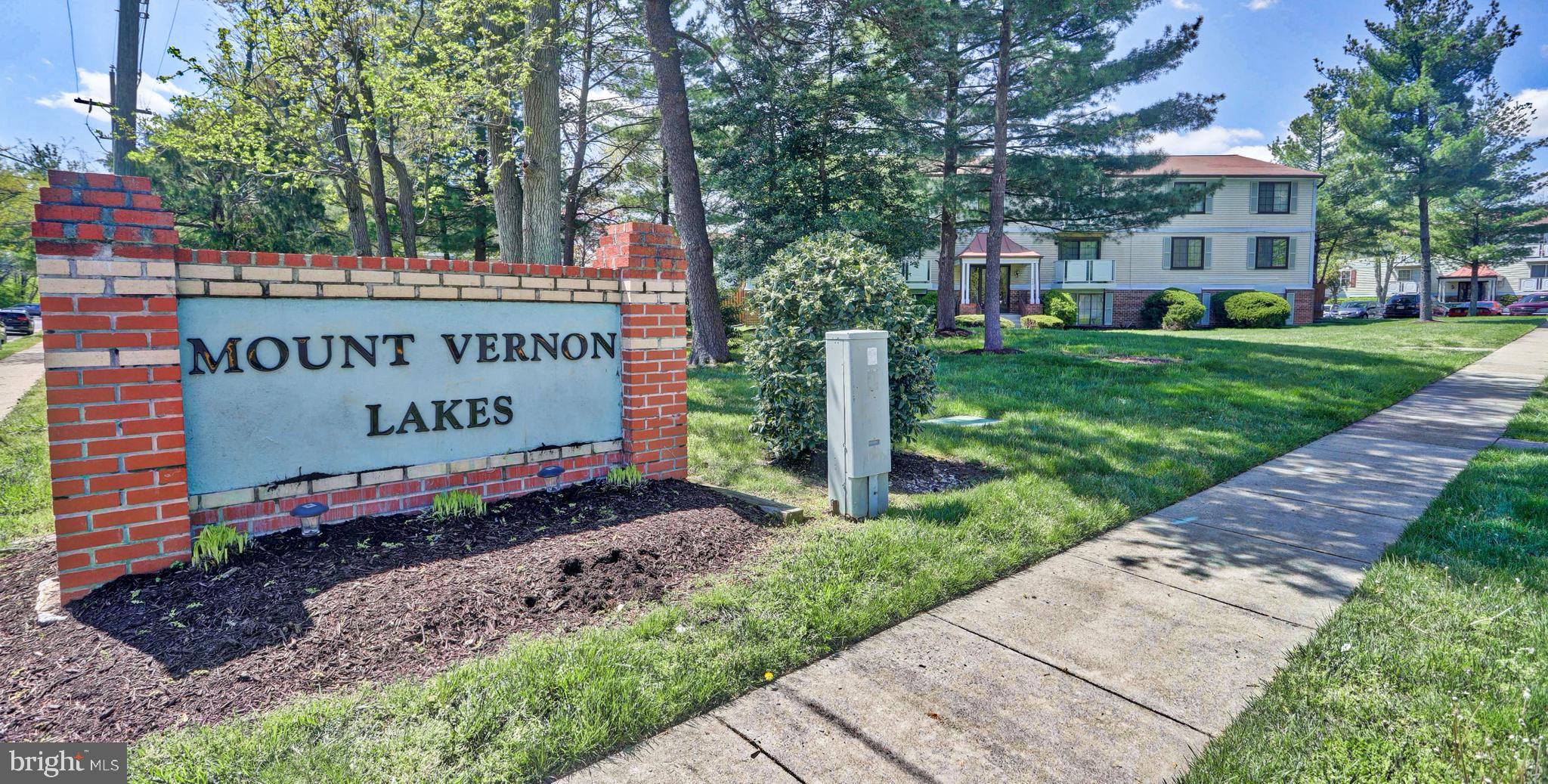 MOUNT VERNON LAKES - Residential