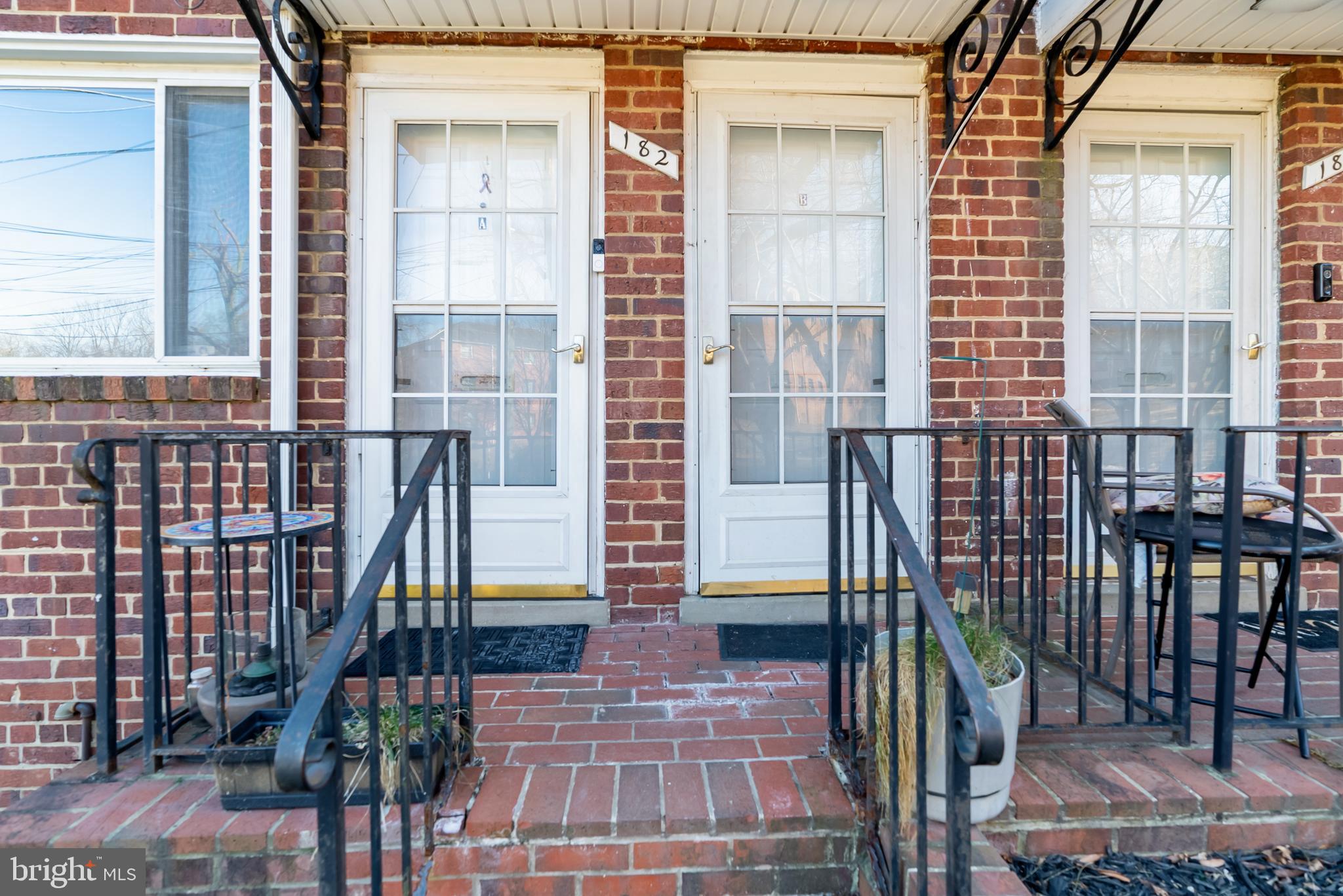 182 JOLIET STREET SW