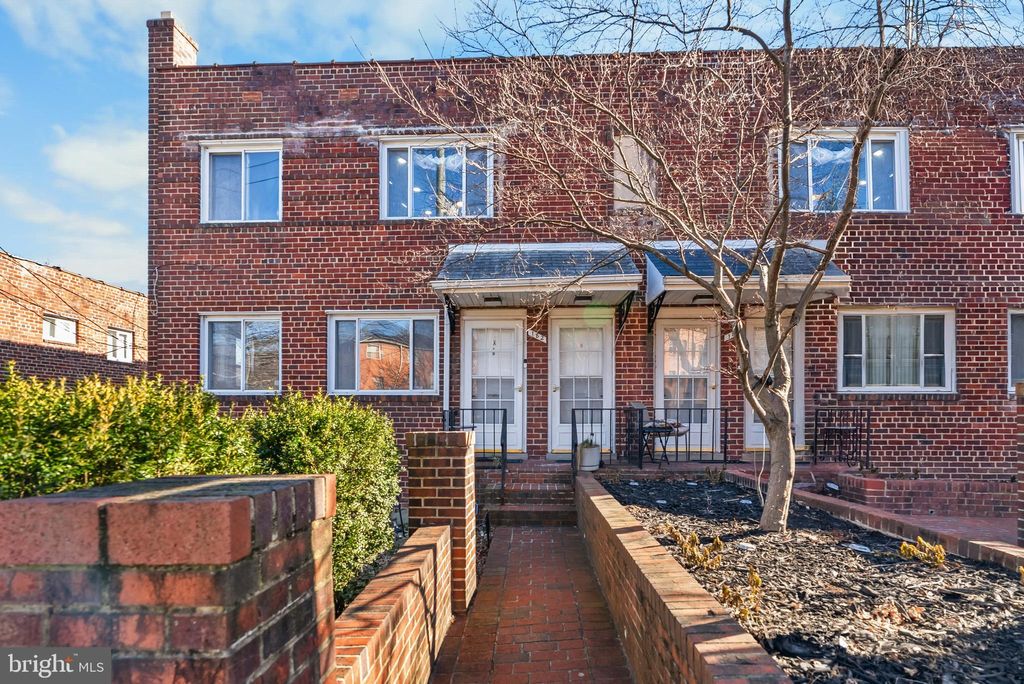 Photo of 182 Joliet Street SW, WASHINGTON, DC 20032 (MLS # DCDC2241238)