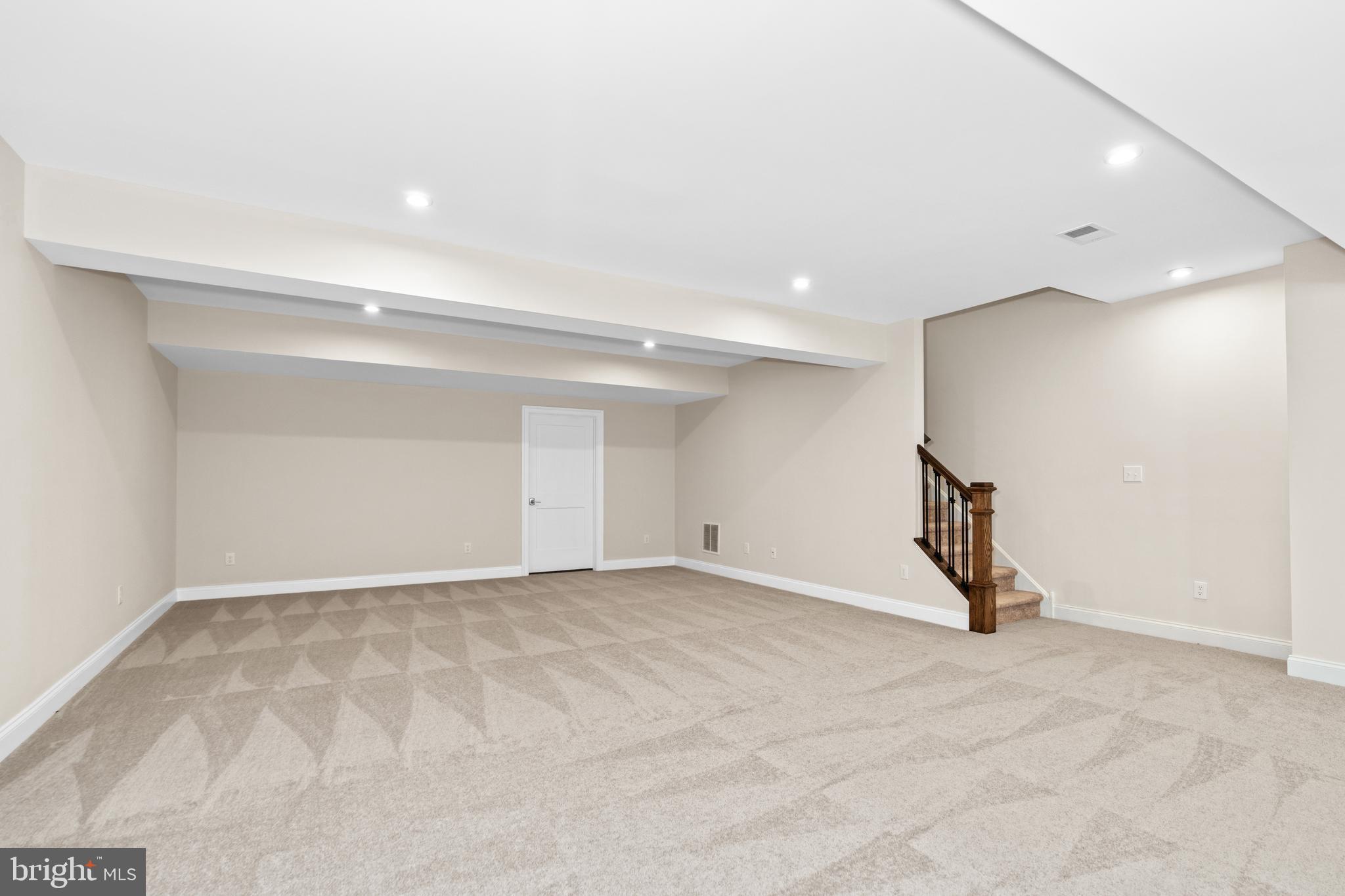 HIGHLANDS AT BACK CREEK - Residential