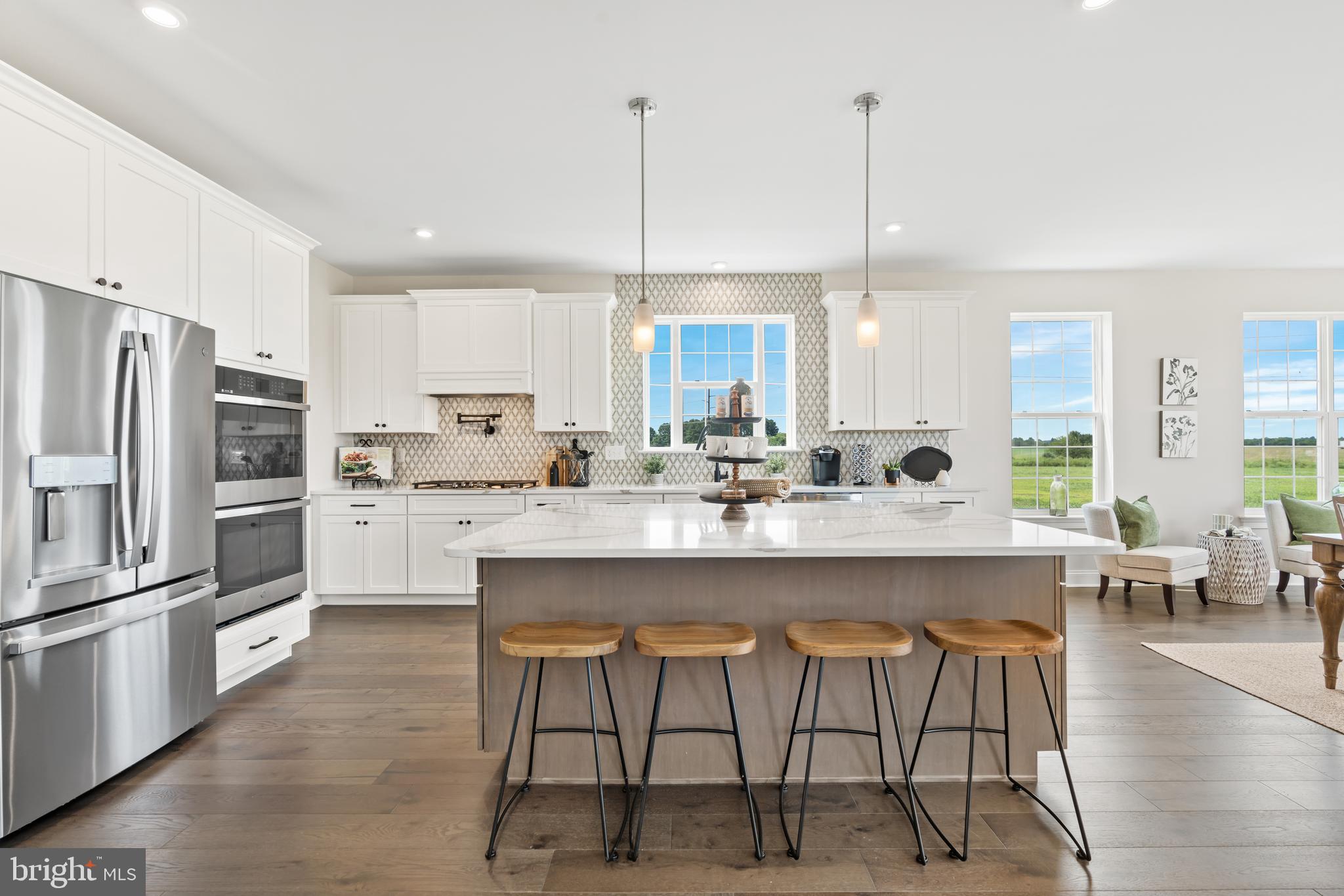 HIGHLANDS AT BACK CREEK - Residential