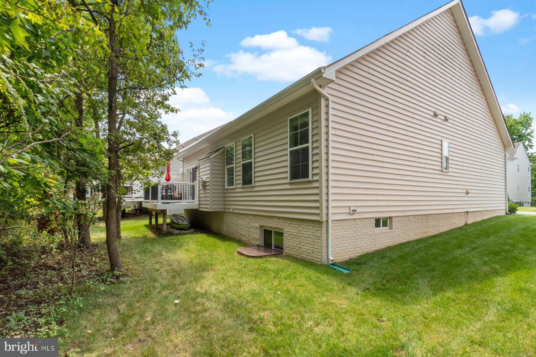 CREEKSIDE AT OSPREY LANDING - Residential
