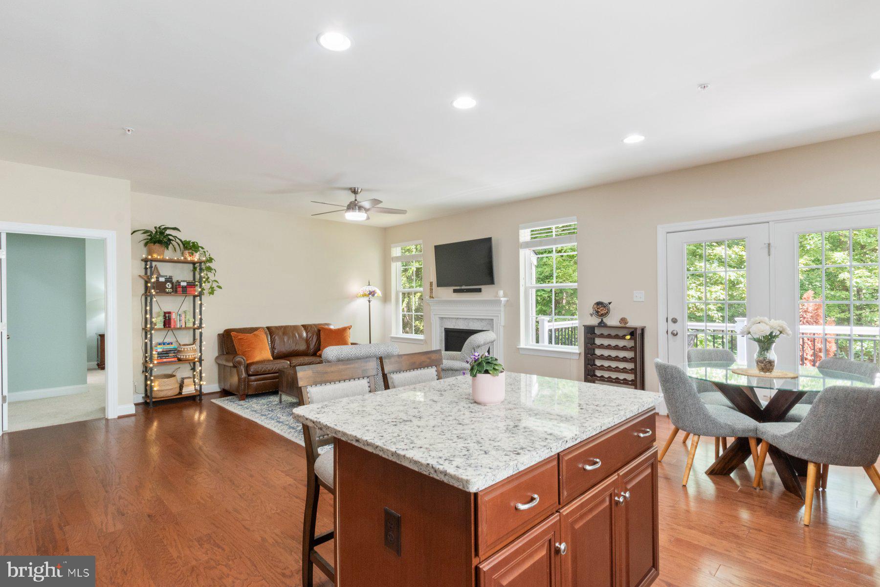 CREEKSIDE AT OSPREY LANDING - Residential