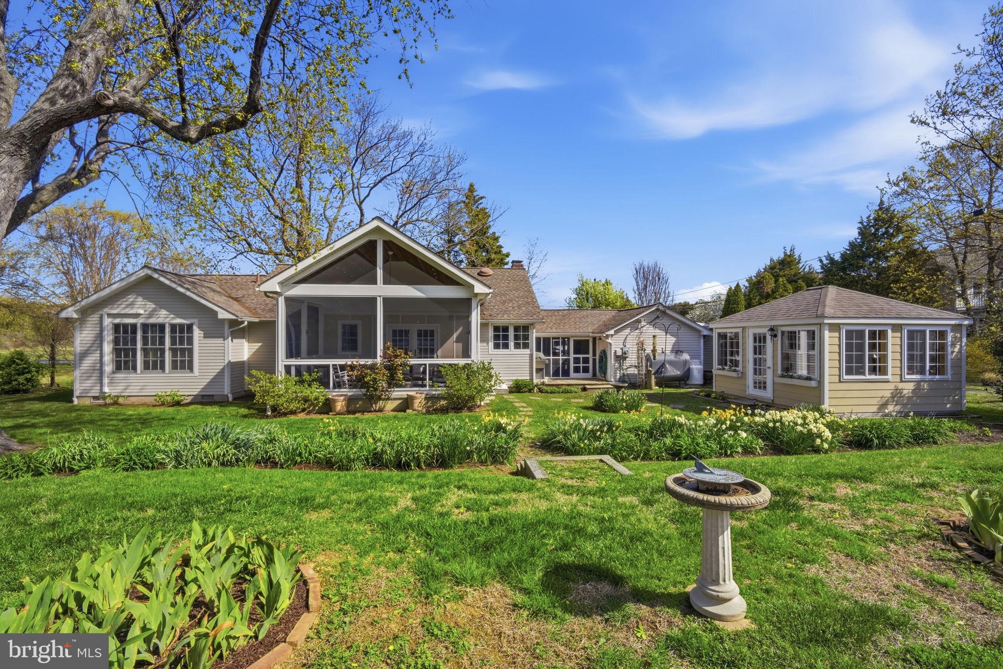 FAIRBANK - Residential