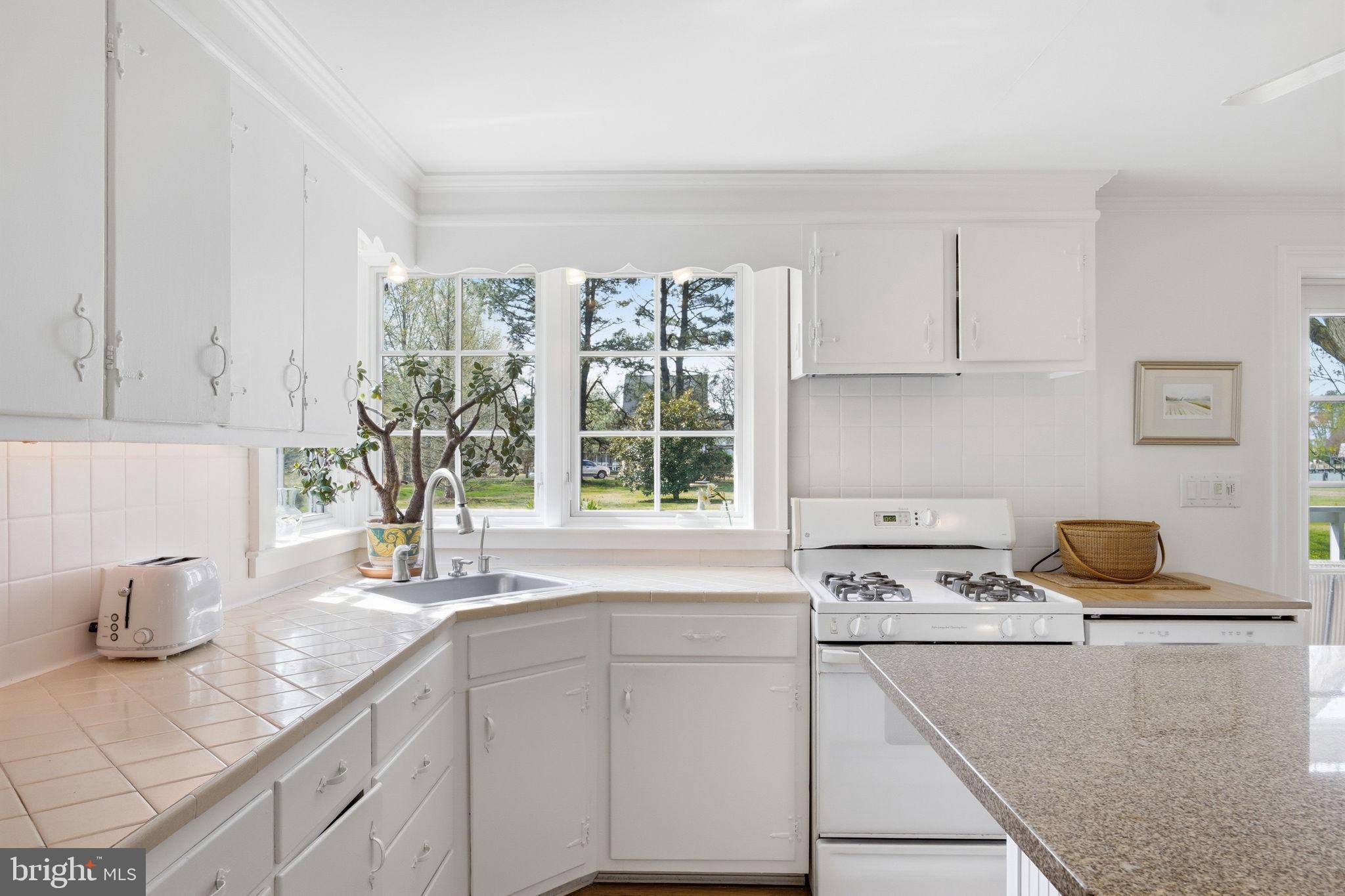 FAIRBANK - Residential