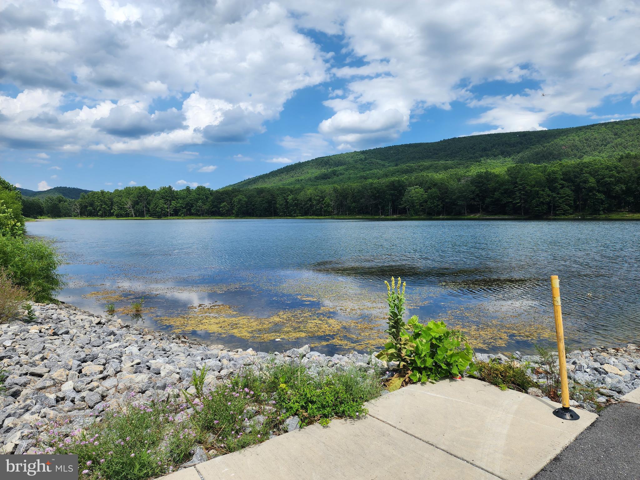 WARDEN LAKE SUBDIVISION - Land