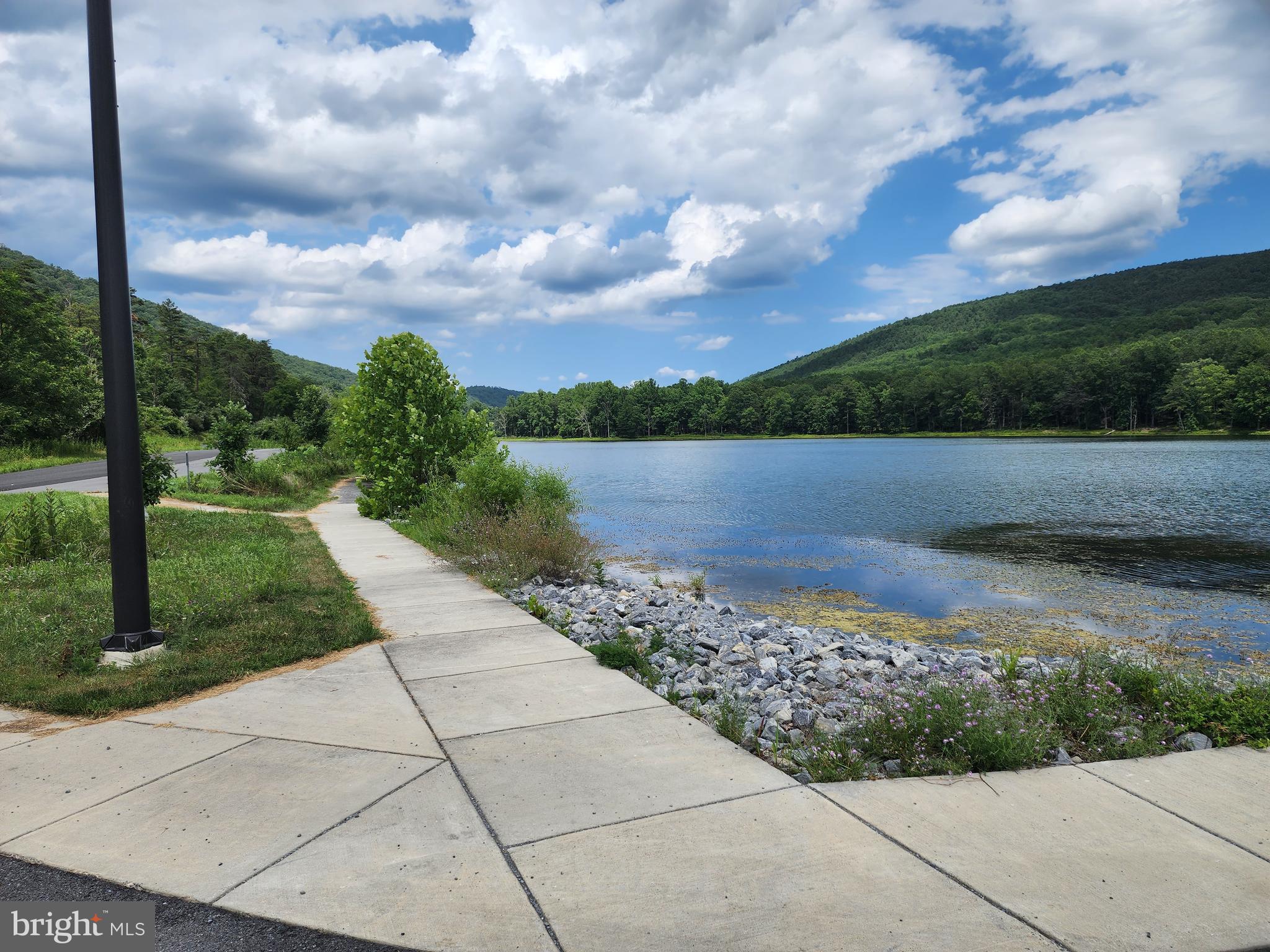 WARDEN LAKE SUBDIVISION - Land