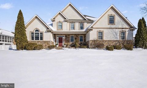 Photo of 2452 Mercedes Court, HARRISBURG, PA 17112 (MLS # PADA2056300)