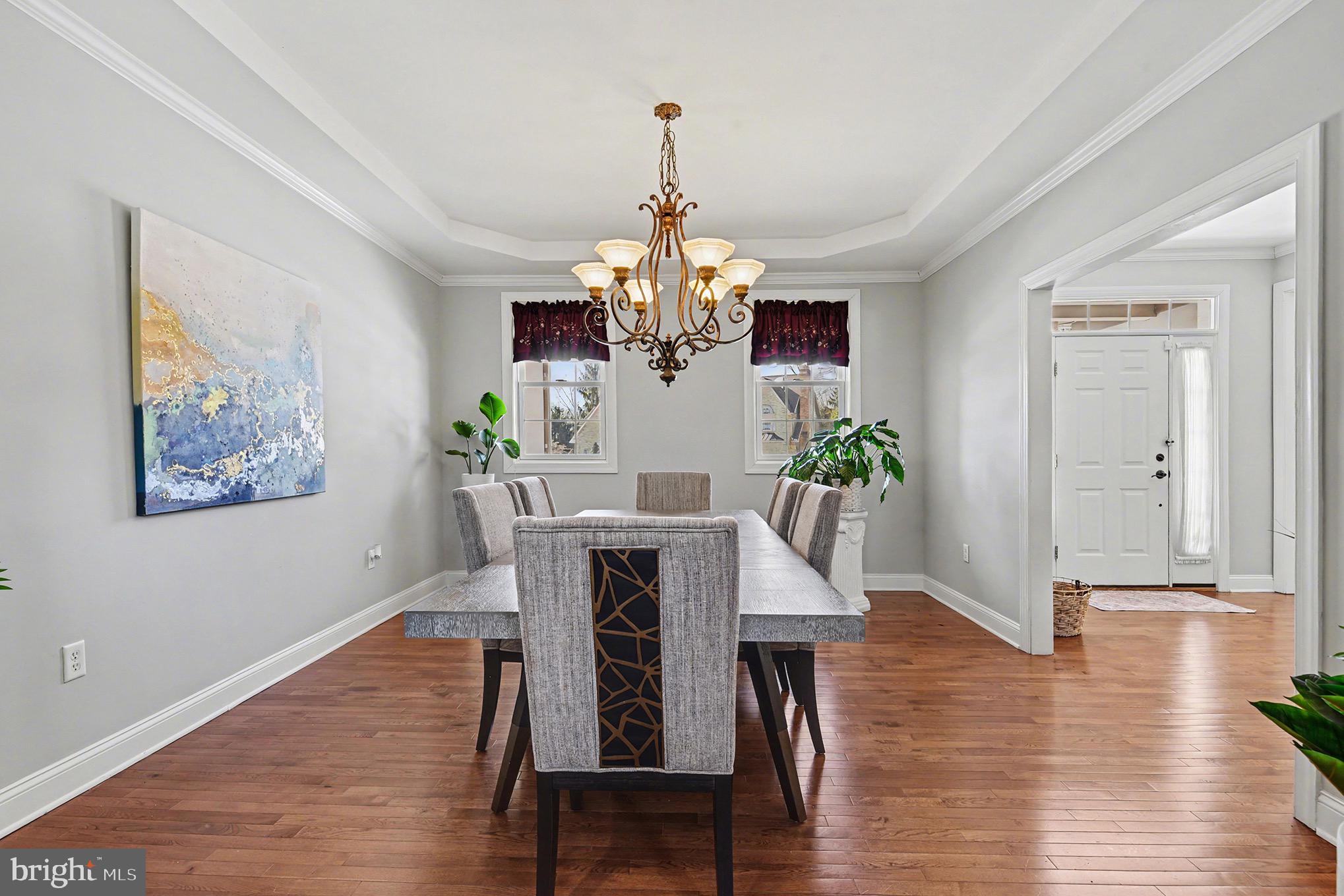 FOREST HILLS - Residential