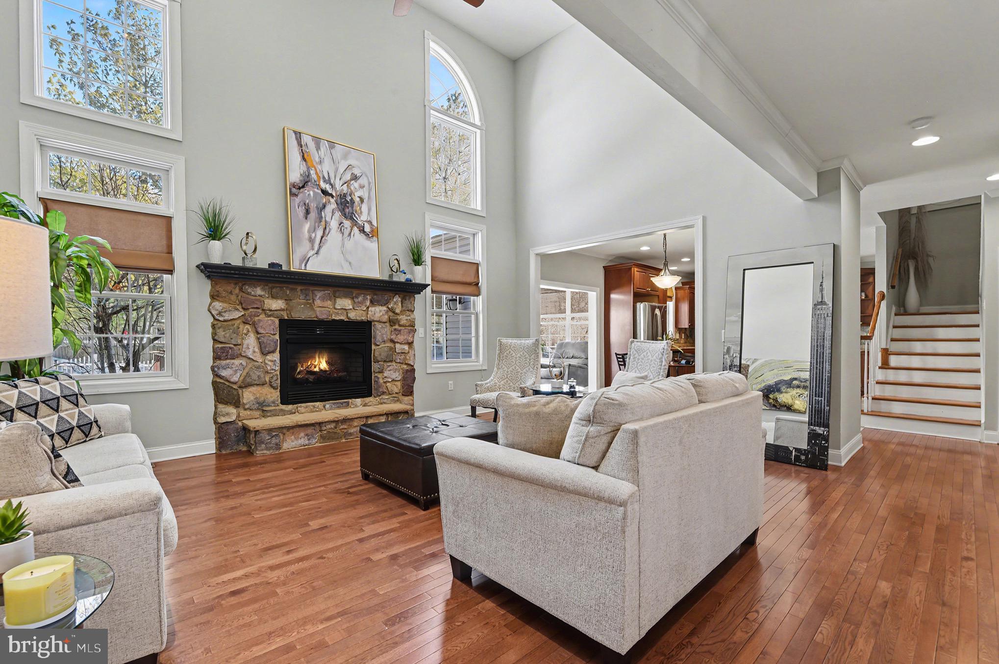 FOREST HILLS - Residential